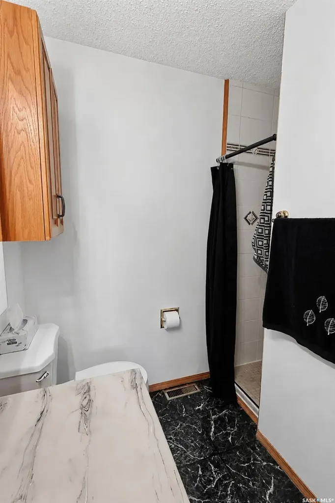837 Conroy Place Prince Albert SK S6V 6Y7