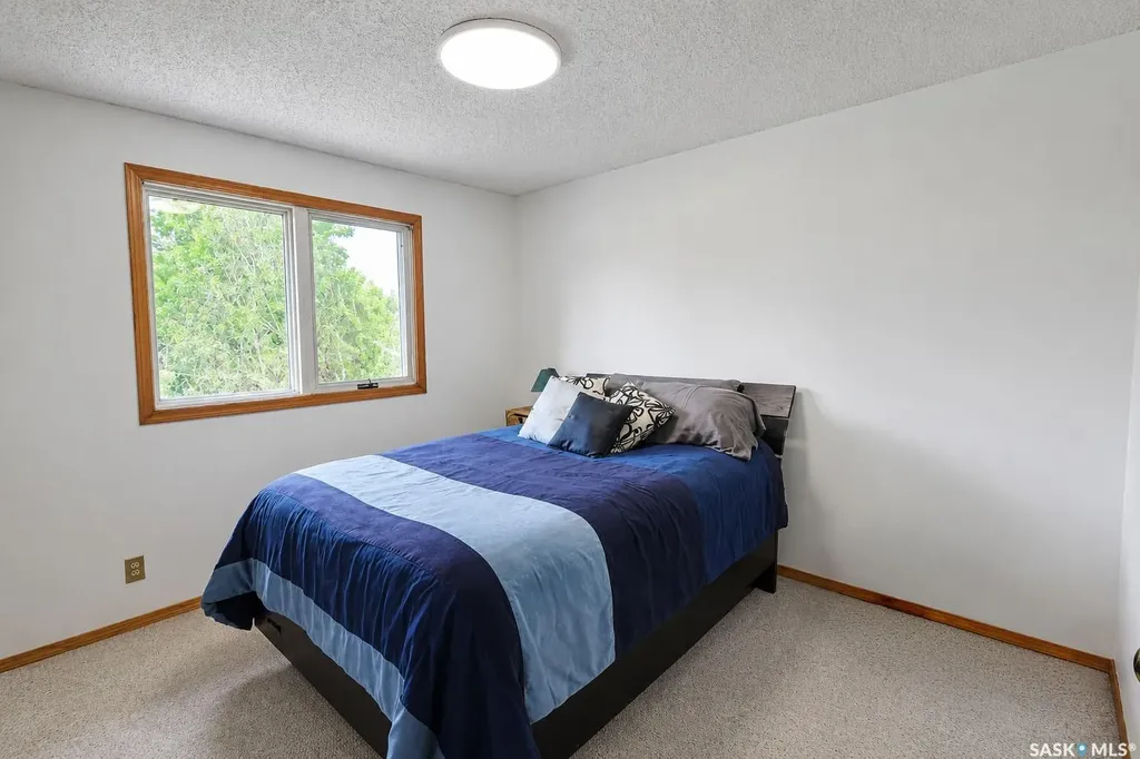 837 Conroy Place Prince Albert SK S6V 6Y7