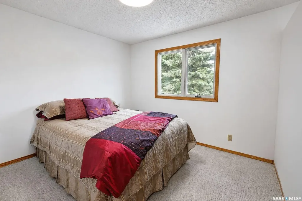 837 Conroy Place Prince Albert SK S6V 6Y7
