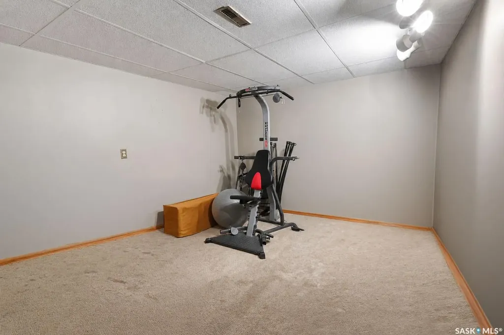 837 Conroy Place Prince Albert SK S6V 6Y7