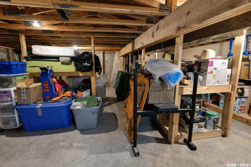837 Conroy Place Prince Albert SK S6V 6Y7