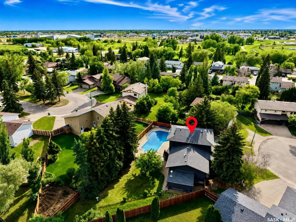 837 Conroy Place Prince Albert SK S6V 6Y7