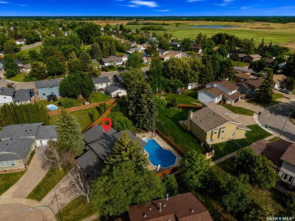 837 Conroy Place Prince Albert SK S6V 6Y7