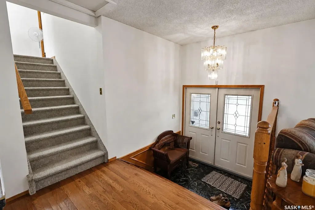 837 Conroy Place Prince Albert SK S6V 6Y7