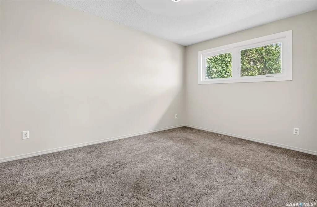 43 Arlington Avenue Moose Jaw SK S6K 1B2