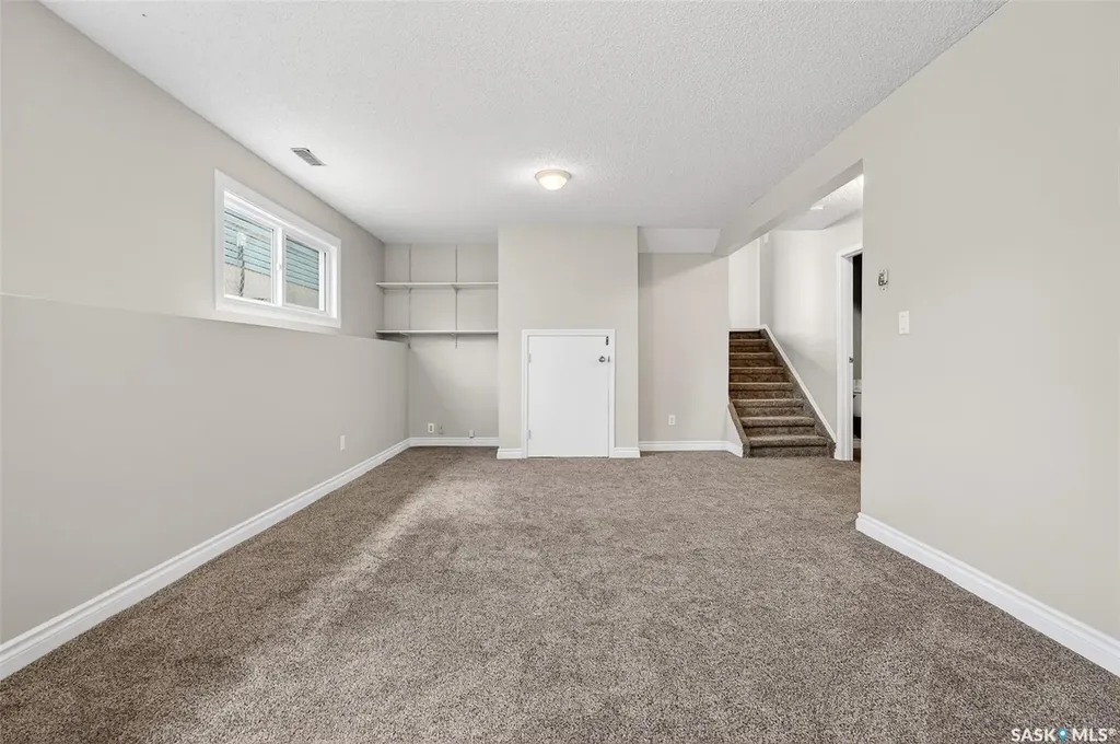43 Arlington Avenue Moose Jaw SK S6K 1B2