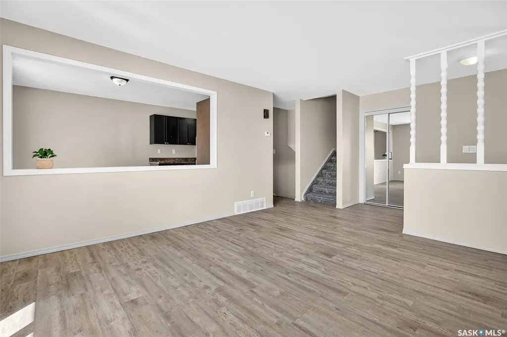 43 Arlington Avenue Moose Jaw SK S6K 1B2