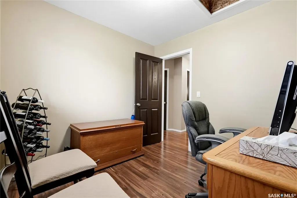 714 Lynd Crescent Saskatoon SK S7T 0C6