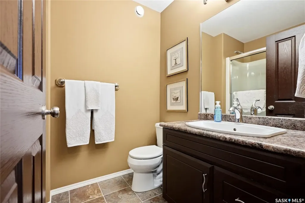 714 Lynd Crescent Saskatoon SK S7T 0C6