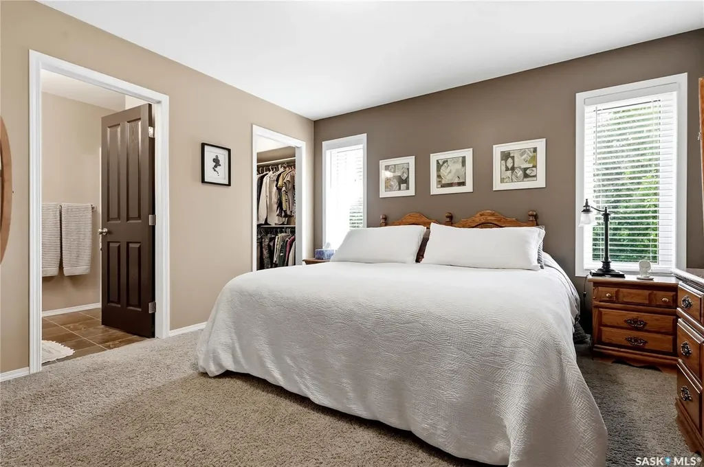 714 Lynd Crescent Saskatoon SK S7T 0C6