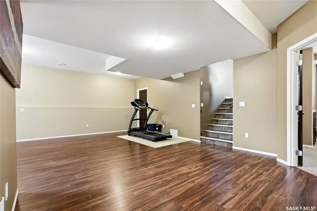 714 Lynd Crescent Saskatoon SK S7T 0C6