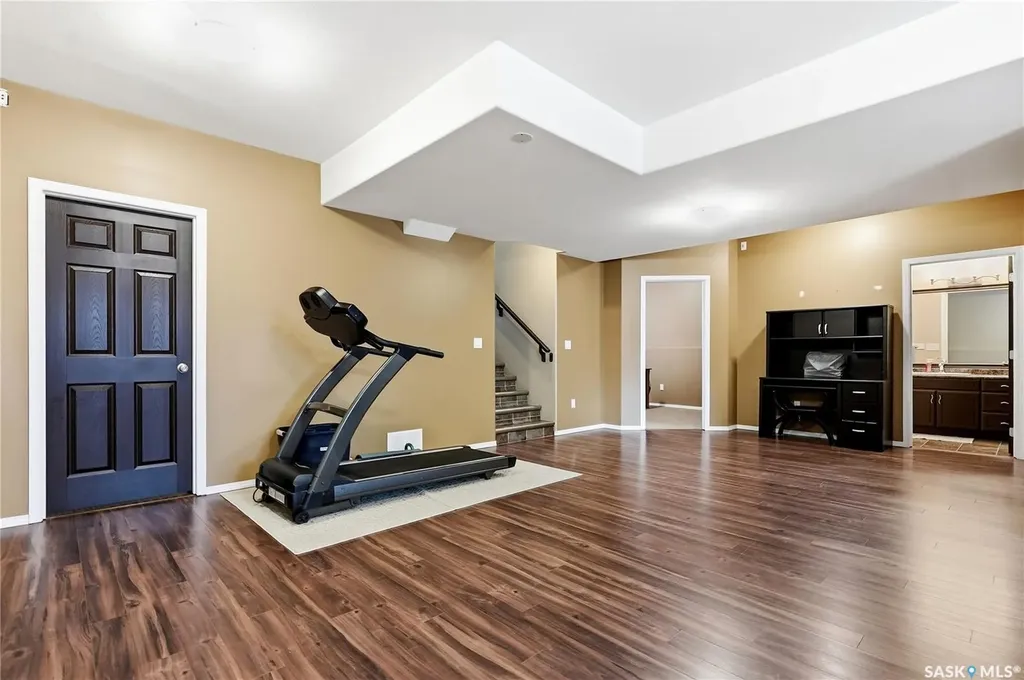 714 Lynd Crescent Saskatoon SK S7T 0C6