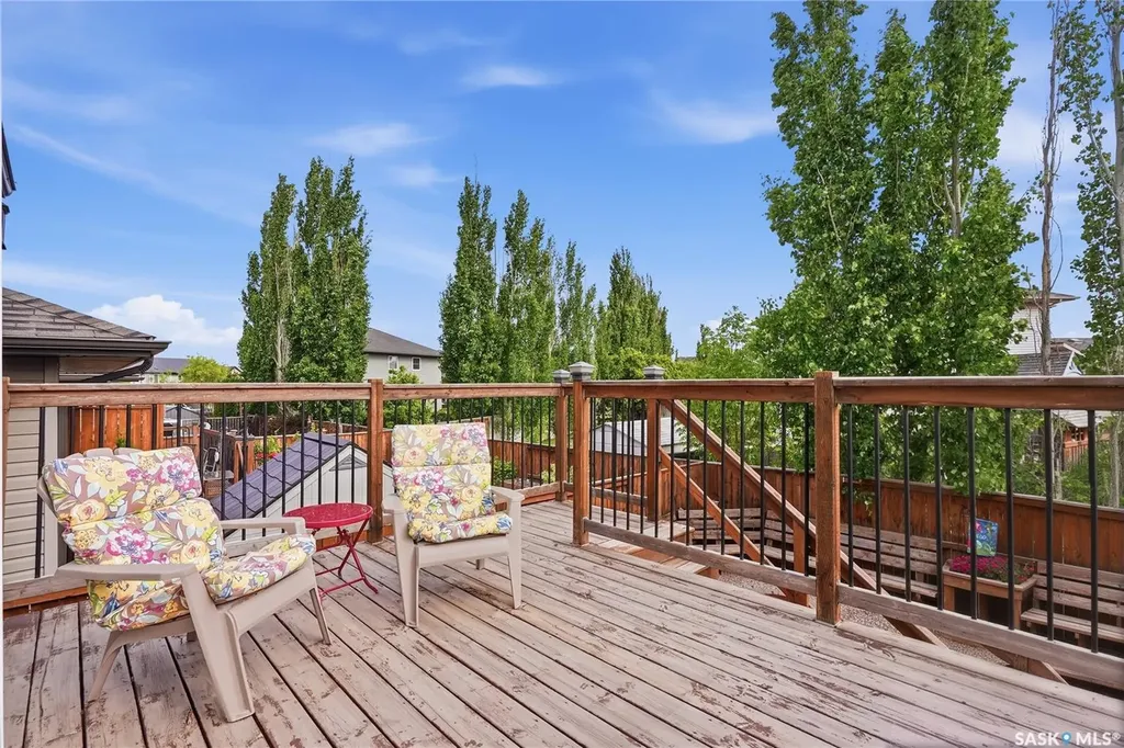 714 Lynd Crescent Saskatoon SK S7T 0C6