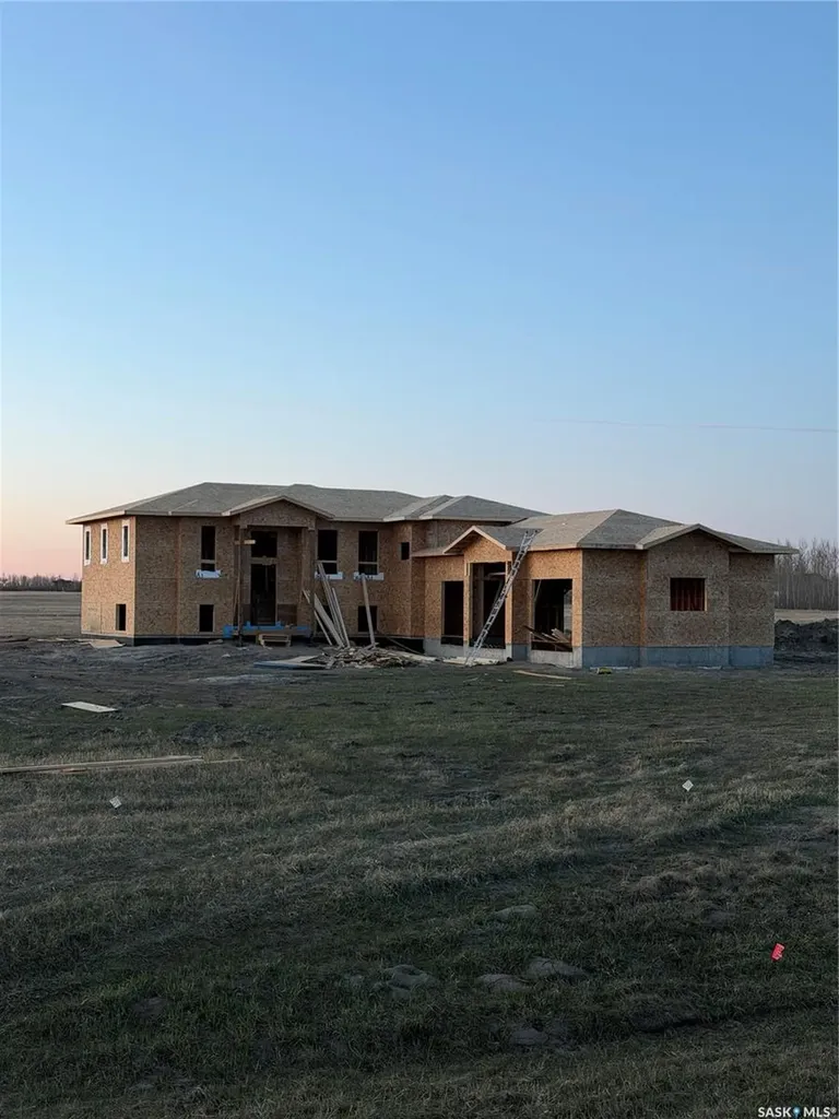 79 Rider Place Dundurn Rm No. 314 SK S7C 0B6