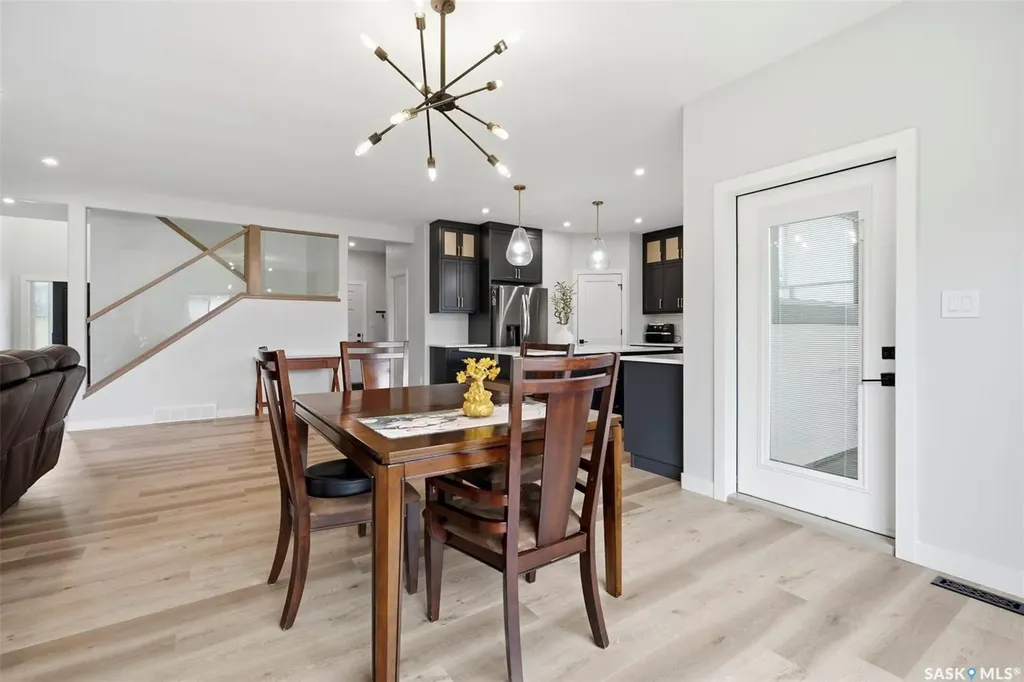 255 Flynn Cove Saskatoon SK S7V 0J8