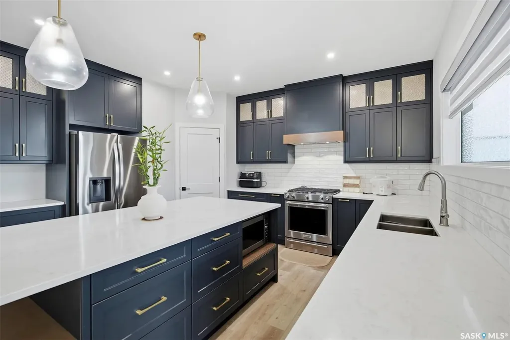 255 Flynn Cove Saskatoon SK S7V 0J8