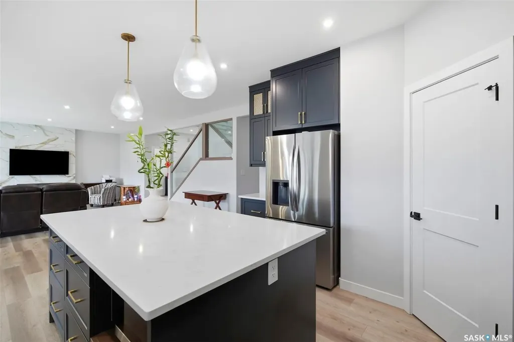 255 Flynn Cove Saskatoon SK S7V 0J8