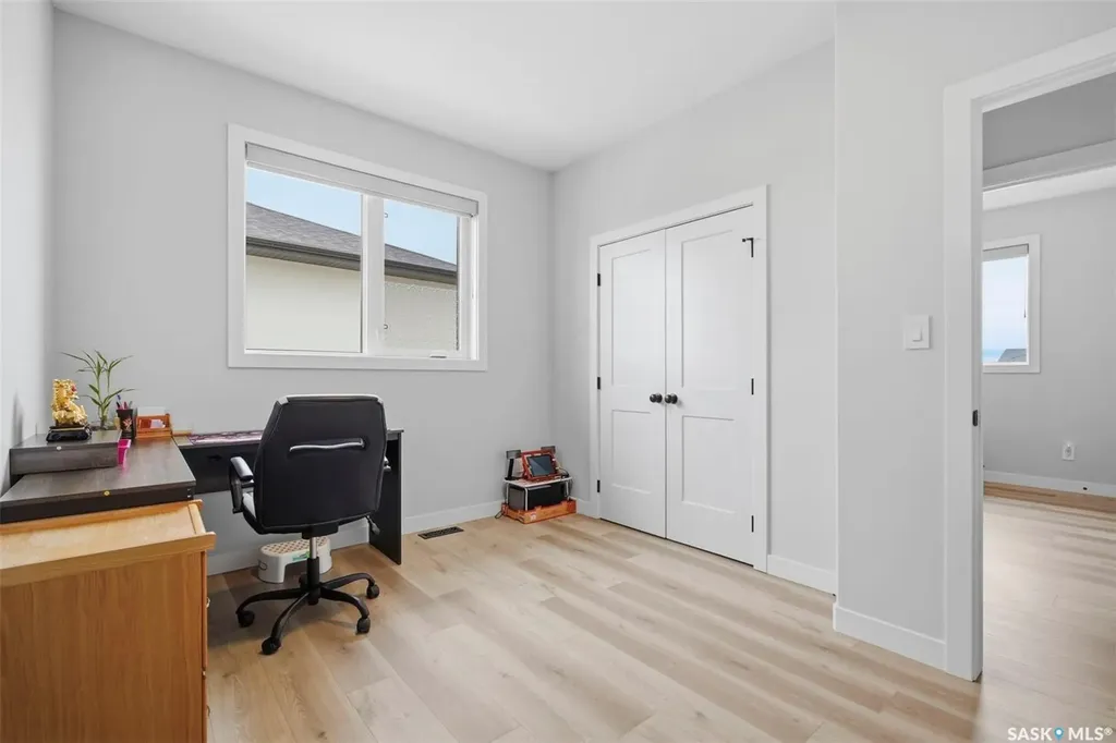 255 Flynn Cove Saskatoon SK S7V 0J8