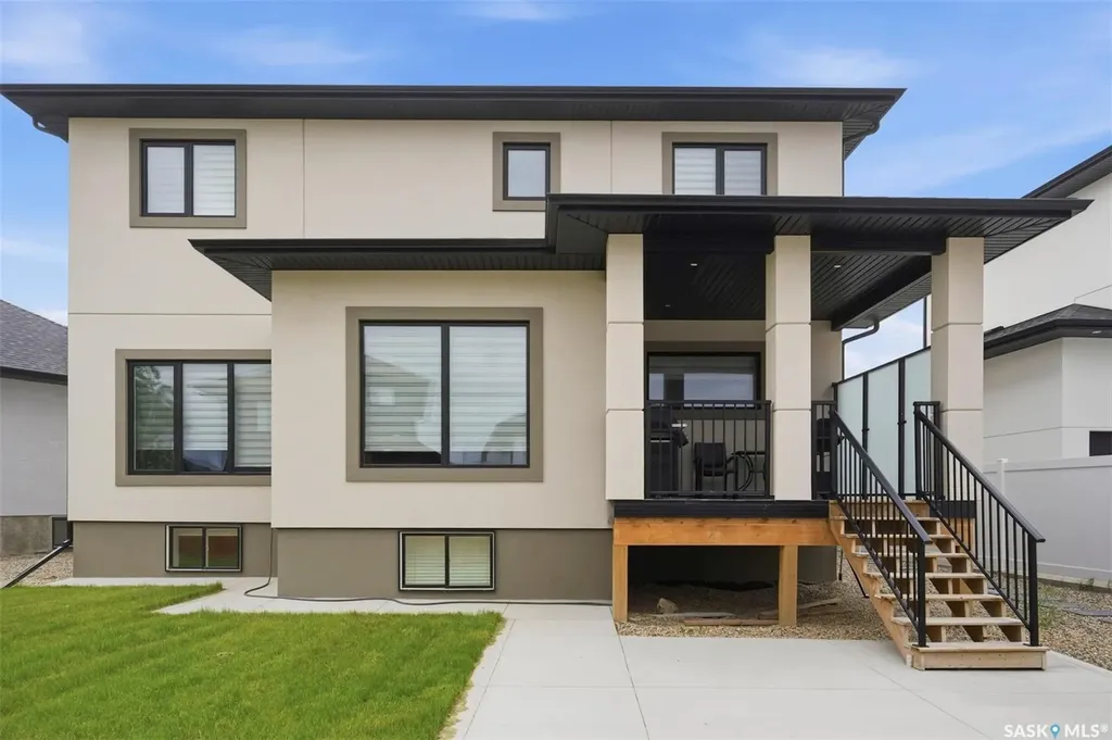255 Flynn Cove Saskatoon SK S7V 0J8