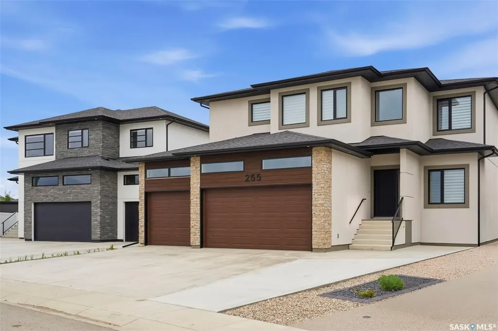 255 Flynn Cove Saskatoon SK S7V 0J8