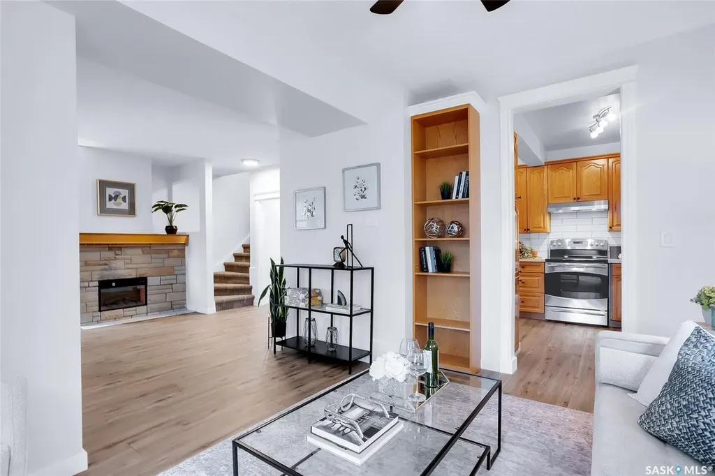 1121 B Avenue N Saskatoon SK S7L 1G2