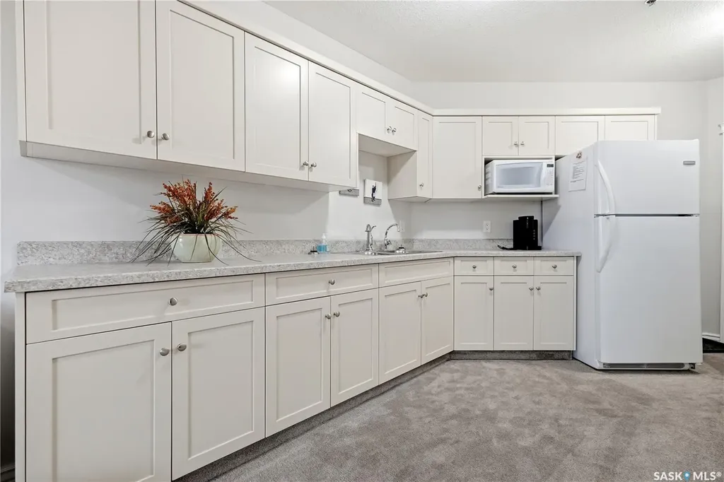 2100 Arens Road Regina SK S4V 1K7