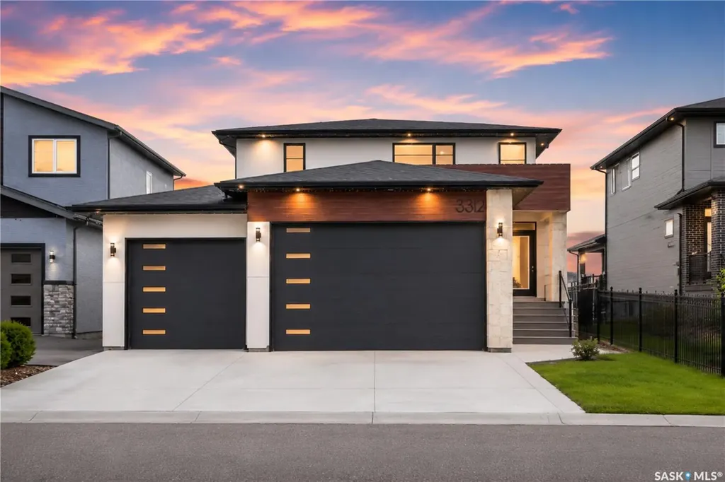 3312 Crosbie Crescent Regina SK S4V 3S4