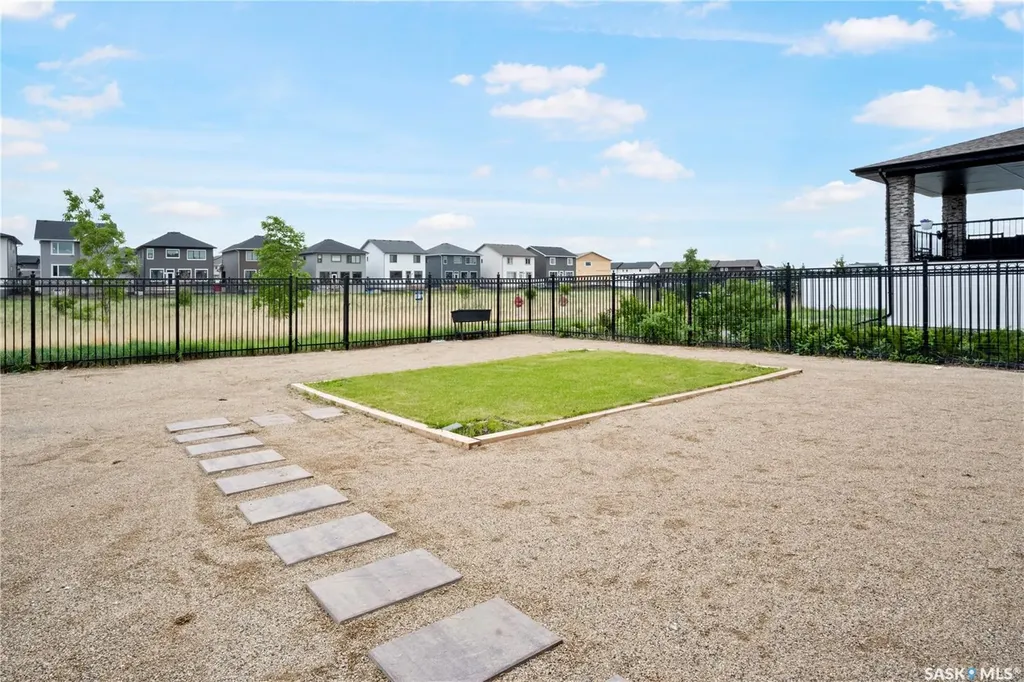 3312 Crosbie Crescent Regina SK S4V 3S4