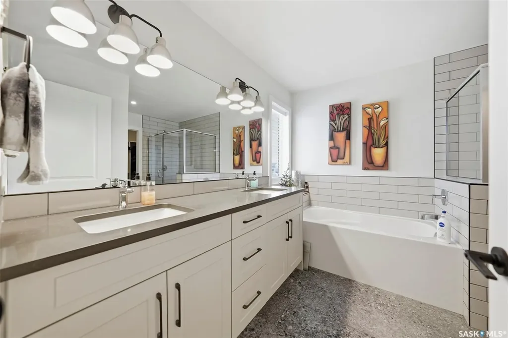 247 Prasad Manor Saskatoon SK S7V 1L5