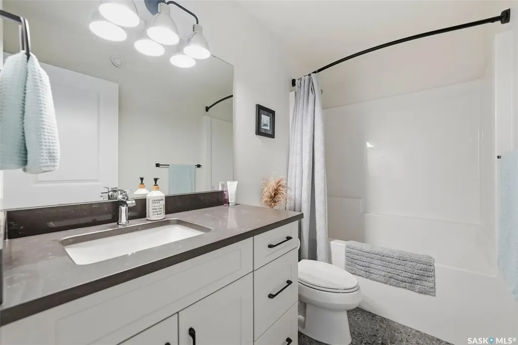 247 Prasad Manor Saskatoon SK S7V 1L5