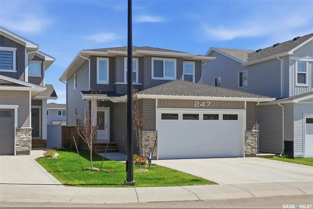 247 Prasad Manor Saskatoon SK S7V 1L5