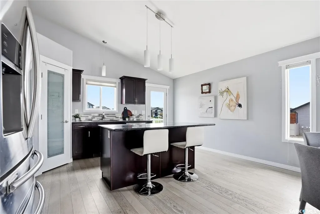 327 Roy Crescent Saskatoon SK S7W 0L1
