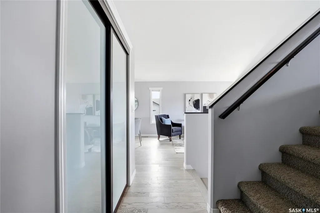 327 Roy Crescent Saskatoon SK S7W 0L1