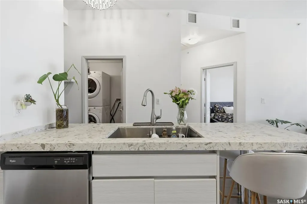 223 Evergreen Square Saskatoon SK S7W 0W2