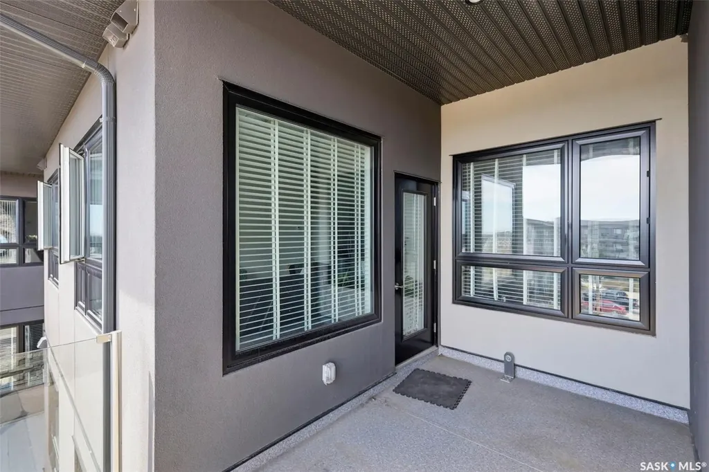 223 Evergreen Square Saskatoon SK S7W 0W2