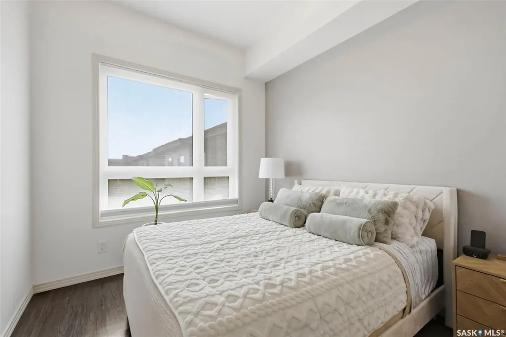 223 Evergreen Square Saskatoon SK S7W 0W2