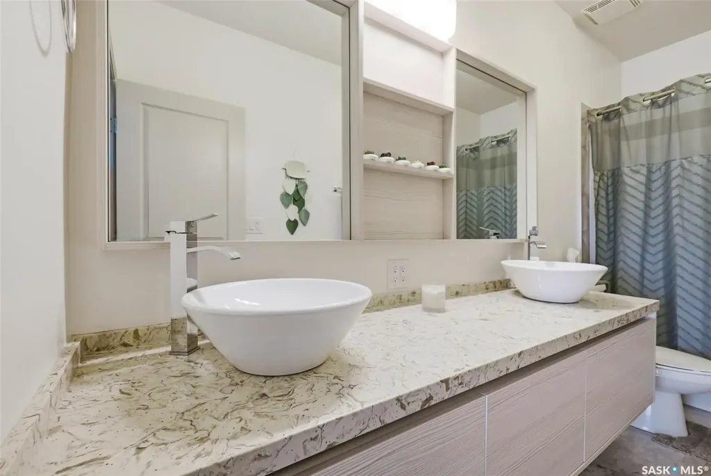 223 Evergreen Square Saskatoon SK S7W 0W2