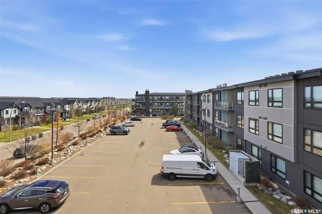 223 Evergreen Square Saskatoon SK S7W 0W2