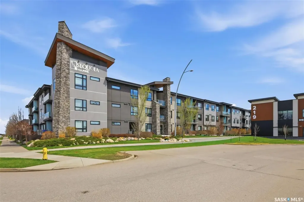 223 Evergreen Square Saskatoon SK S7W 0W2