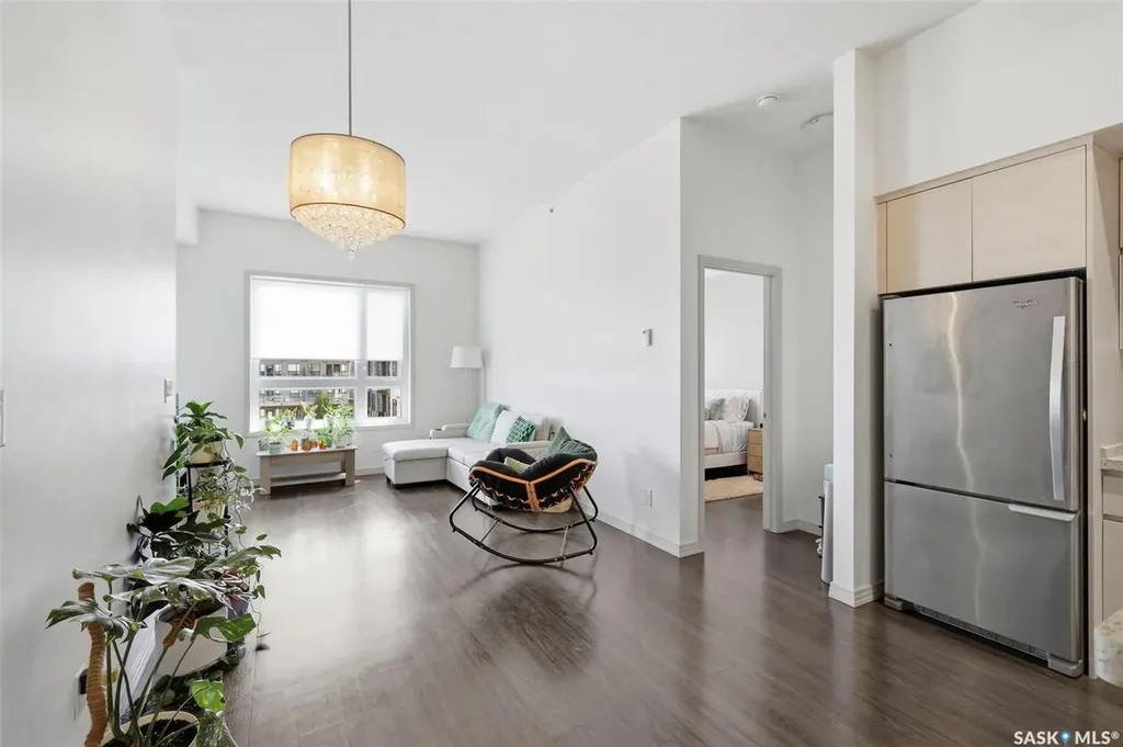 223 Evergreen Square Saskatoon SK S7W 0W2
