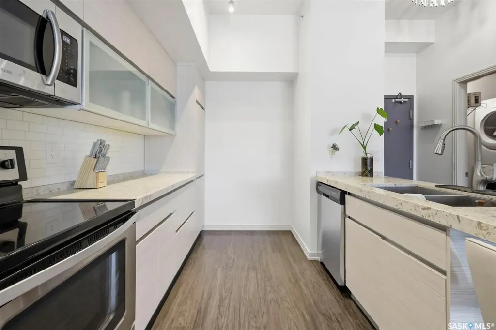 223 Evergreen Square Saskatoon SK S7W 0W2