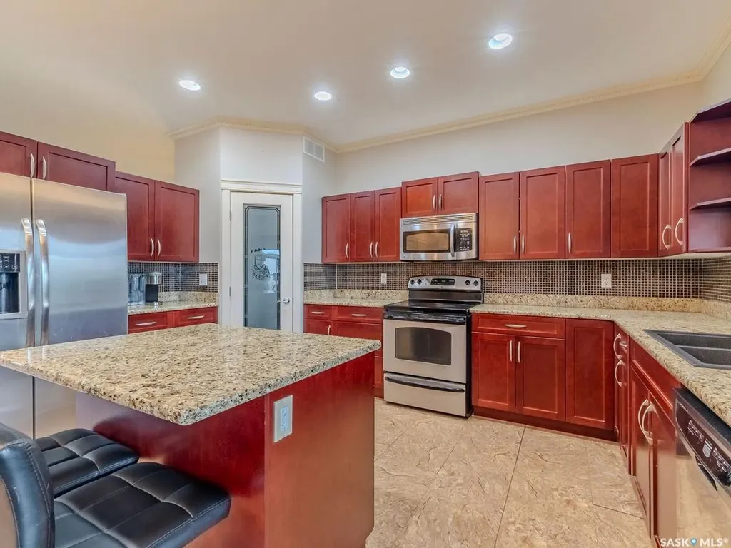 625 Reimer Road Martensville SK S0K 0A2