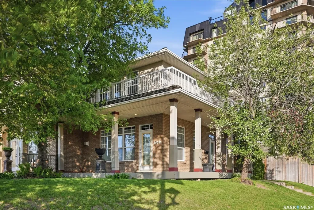 602 Saskatchewan Crescent E Saskatoon SK S7N 0K9