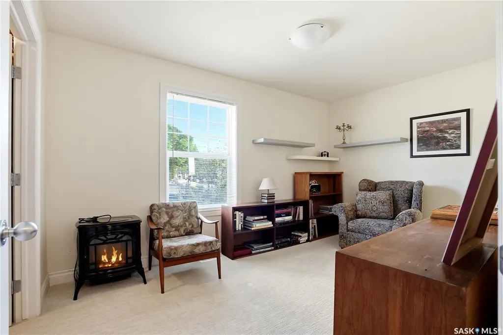 602 Saskatchewan Crescent E Saskatoon SK S7N 0K9