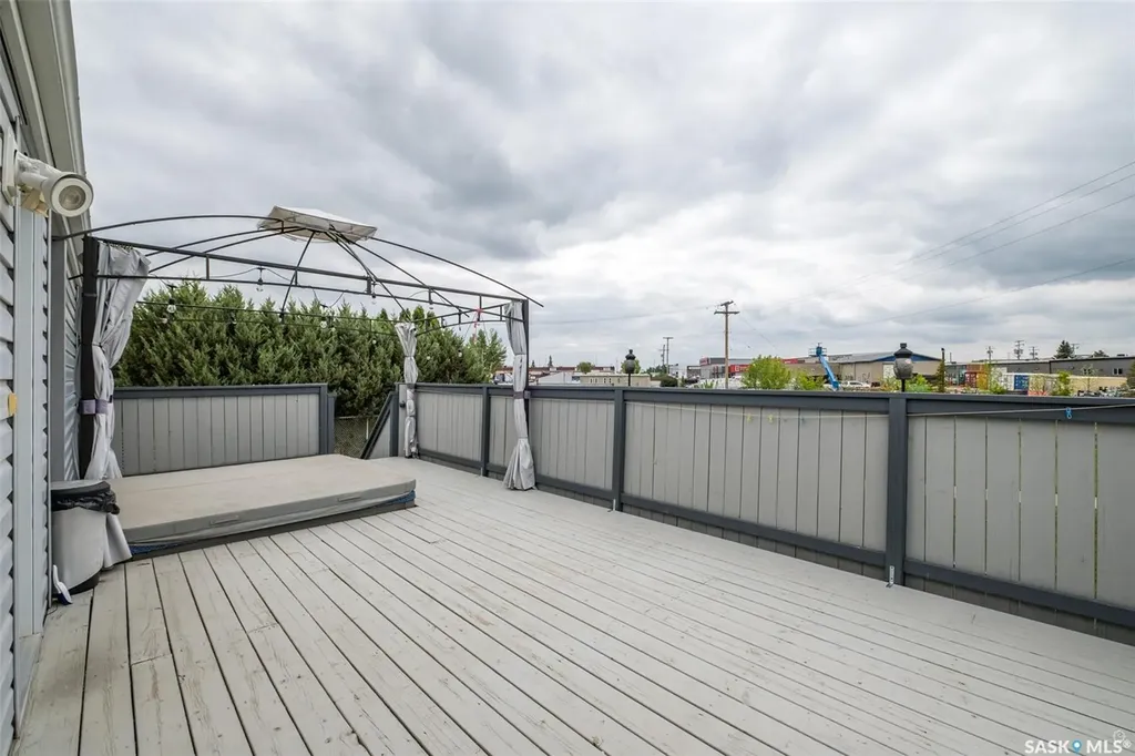 19 Mooney Place Prince Albert SK S6V 8C4