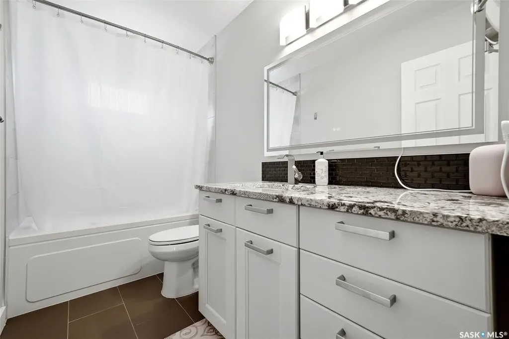 46 Newstead Avenue Regina SK S4X 1H2