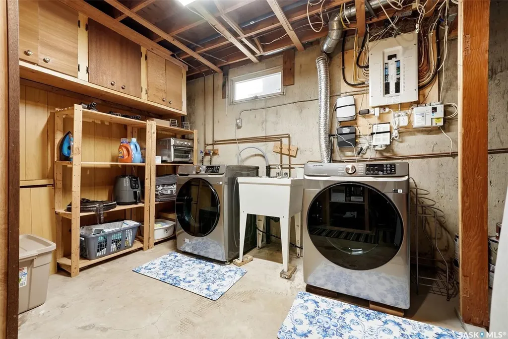 46 Newstead Avenue Regina SK S4X 1H2