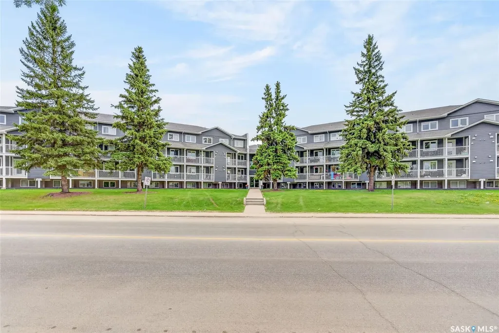 515 28th Street E Prince Albert SK S6V 1X8