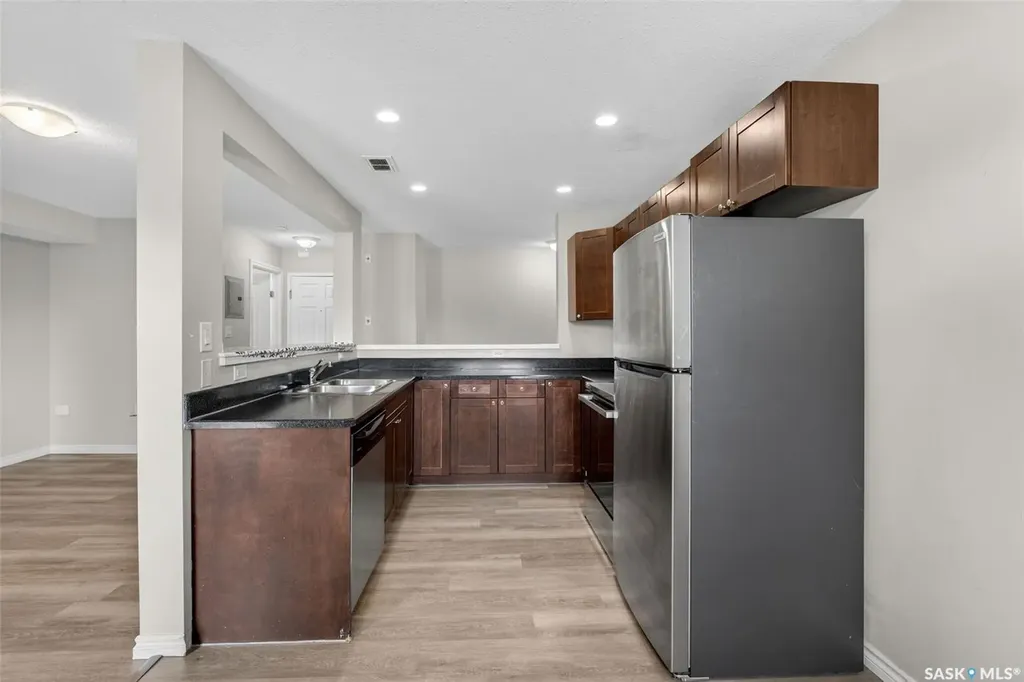 515 28th Street E Prince Albert SK S6V 1X8
