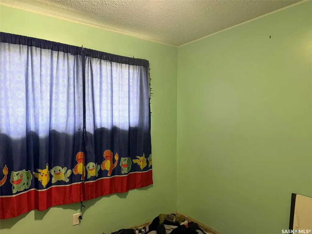 8912 Deans Crescent North Battleford SK S9A 3H7